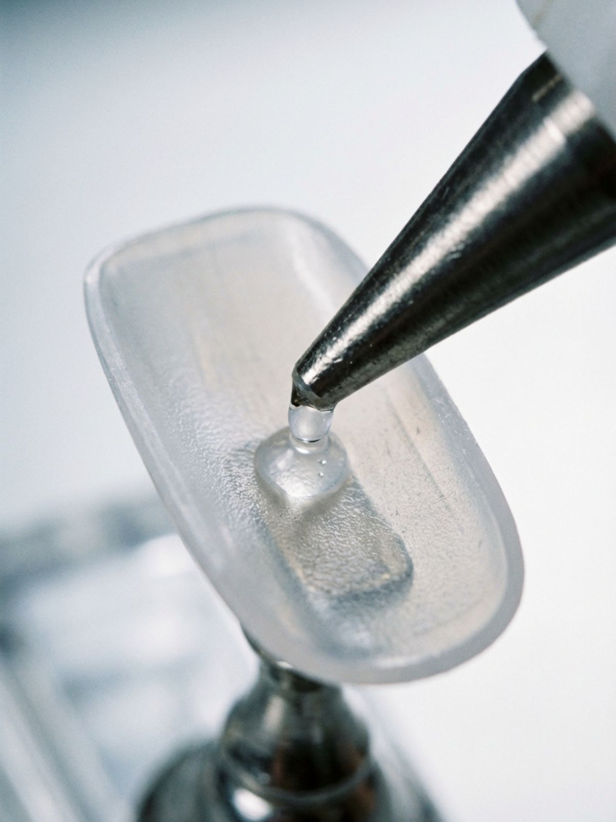 Are Press-On Nails Safe for Natural Nails - Controlled glue application prevents overflow and skin irritation.